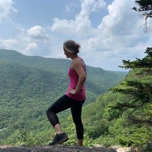 Meet your Posher, Marie-noel